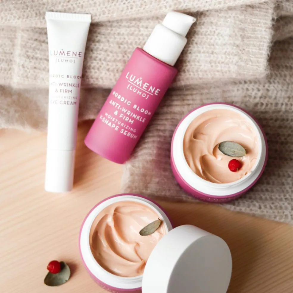 Anti-wrinkle & Firm Moisturizing Eye Cream