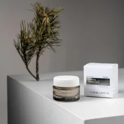 Black Pine Plump-Up Sleeping Facial