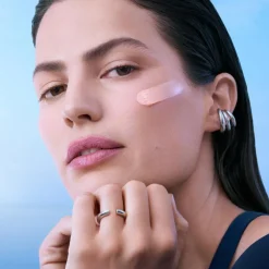 Blue Peptides Uplift Moisturizing Cream SPF 30