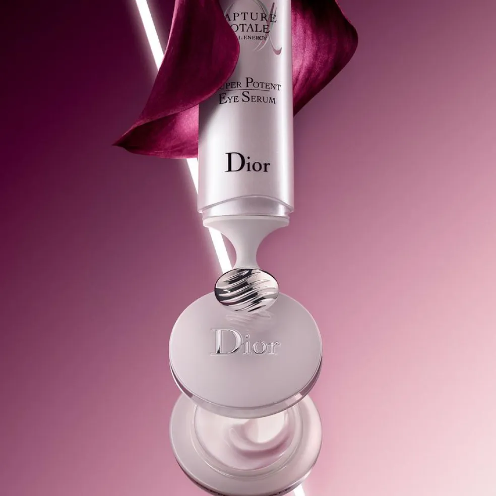 Capture Totale - Firming & Wrinkle-Correcting Eye Creme