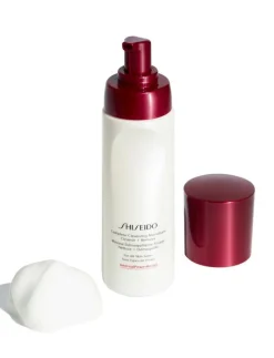 Defend Complete Cleansing Microfoam