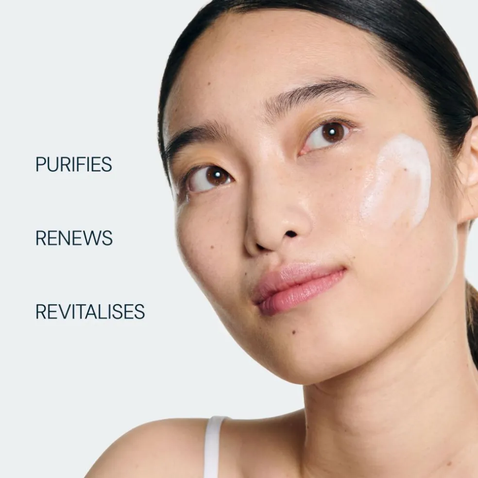 Dynamic Resurfacing Facial Wash
