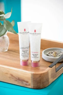 Eight Hour Lightly Scented