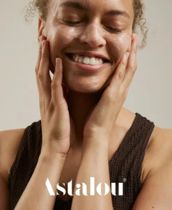 Erase My Trace Comforting Cleansing Milk