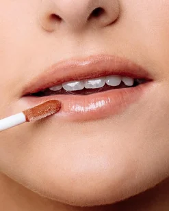 Glow & Go Lip Oil SPF 50