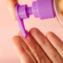 Glow Your Own Way Clear Self Tan Gel