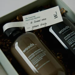 Love The Skin Your'e In Body Care Routine Gaveæske