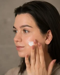 Moisturizing Daycreme-All skintypes SPF 15