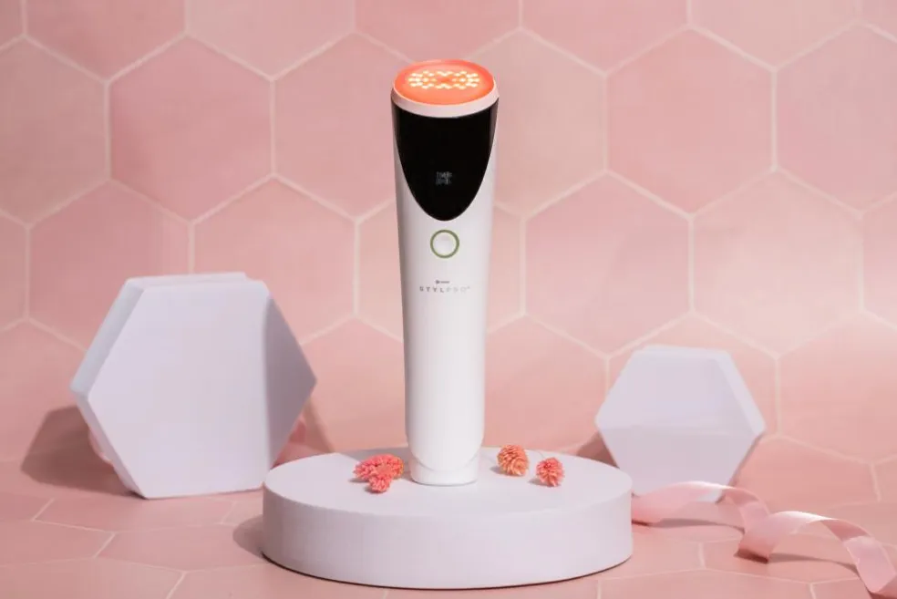 Pure Red LED Light Therapy Device