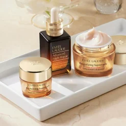 Revitalizing Supreme+ Youth Power Crème