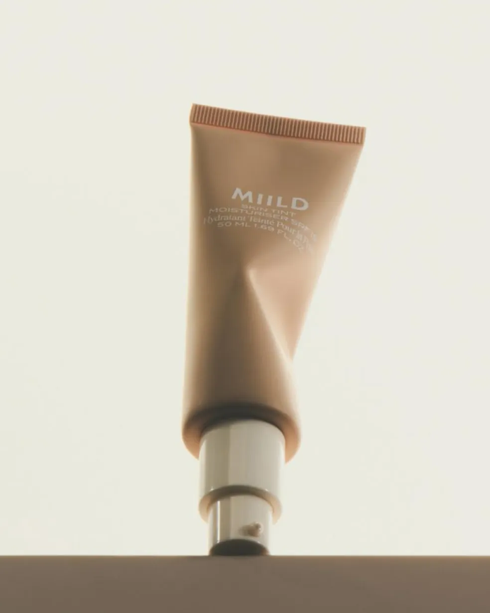 Skin Tint Moisturiser SPF 15