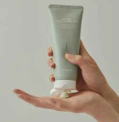 SOFT RESET GREEN CLEANSING FOAM