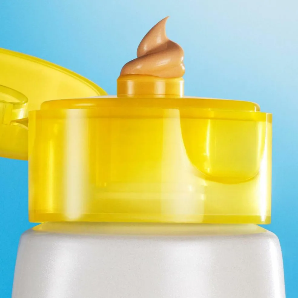 Suntouchable! Whoa Glow SPF 30