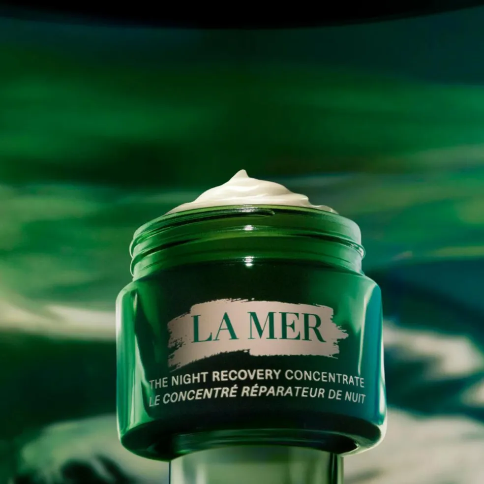 The Night Barrier Recovery Face Concentrate Treatment