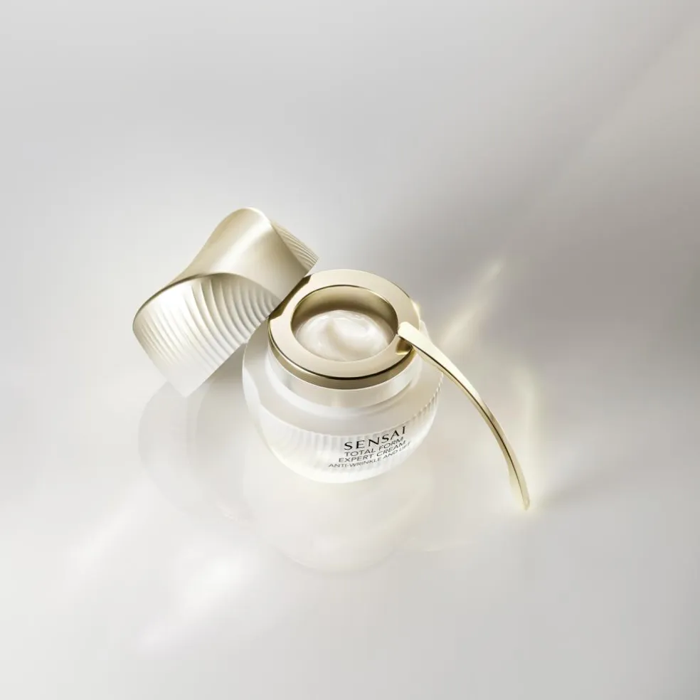 Total Form Expert Cream