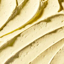 Turmeric & Cranberry Seed Energizing Radiance Mask