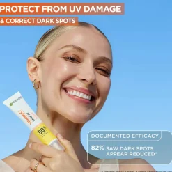 Vitamin C Glow-Boosting Daily UV Fluid SPF50+